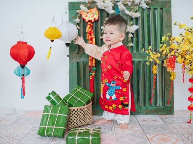 Chụp hình tết đẹp cho bé và gia đình Đà nẵng